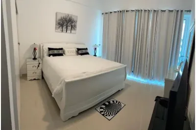 Amazing 2BR Beach Apartment for 6 (2 of 2) 住宿飯店