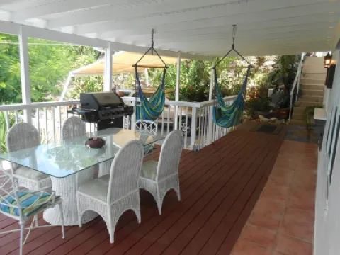 Poolside 2BR with Incredible Sunset View Hotels in 