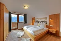 Newly Furnished Vacation Home, with Mountain View, Sun Terrace and Free WLan.