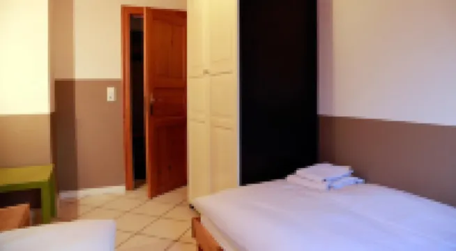 Hansa Apartments Hamburg - Apartment 3B フンデヴィーゼ・ヘルティクバウム周辺のホテル