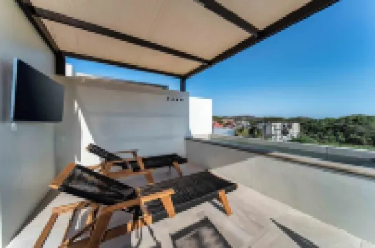 Centrally located with private rooftop terrace and private plunge pool!