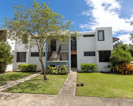 Pineapple Beach Villa-Apartment in fabulous Rio Grande with WiFi, AC Hotels in Zarzal