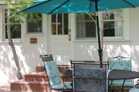 Casa Blanca Inn and Suites