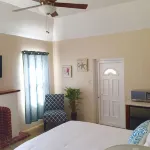 Paraquet Apartments