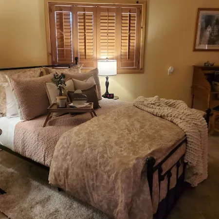 Private Loft Located Between Bryce and Zion National Parks