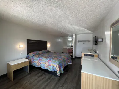 Motel Beechmont Hotels in Union Township