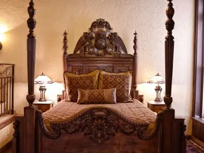 Casa Farina B&B Hotels near Granbury Opera House