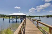 Fish, Boat & Unwind: 'creekside Oasis' in Darien! - 3-Star