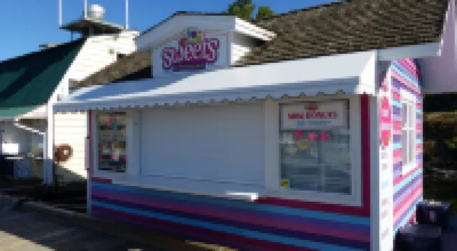 A Float Home B&B in Fisherman’s Wharf