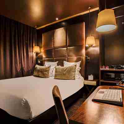 Hotel Armoni Paris Rooms