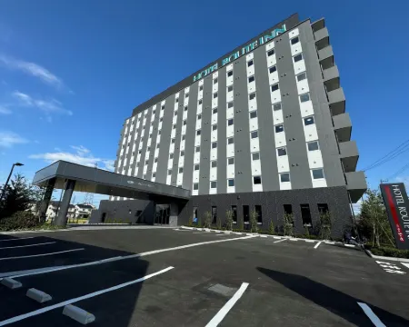 路途酒店礪波交流道店 礪波市酒店