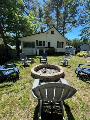 Maine Stay Lake House-Limit12 Home