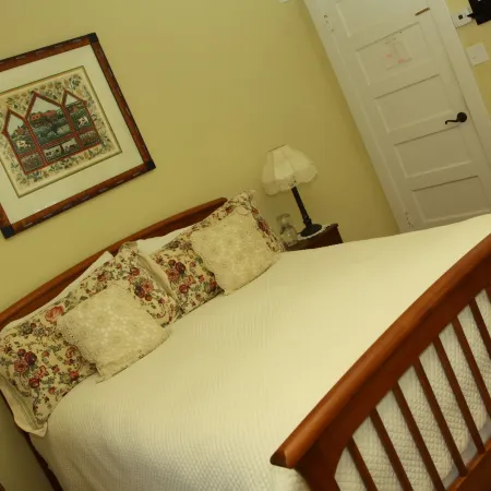 Bear Flag Inn