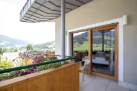 Familienhotel Felsenhof - Mountain view