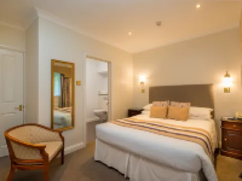 Glen-Yr-Afon House Hotel Hotels in Usk