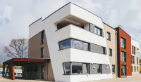 Dominik Hotel & Eventsaal Hotels in der Nähe von Russische Kirche Paderborn Schwestergemeinden in Bielefeld Lippstadt Brakel Marsberg
