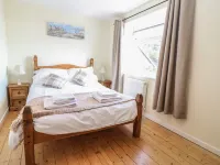 Bryn Uchaf Hotels in Llanfair-Mathafarn-Eithaf