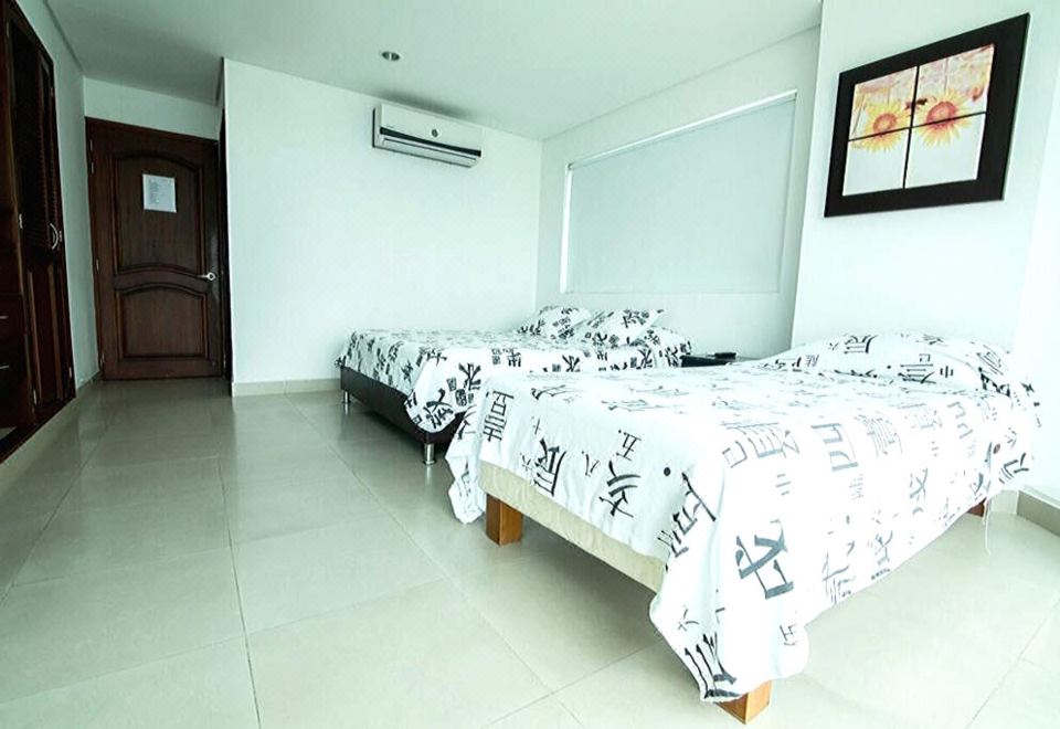 Torres del Lago Apartamentos - Housity