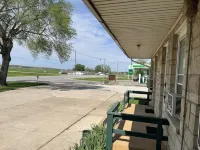 Sudbury Court Motel and RV Park Hotels in Amana