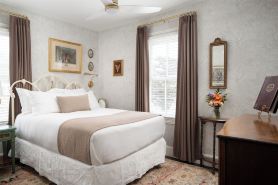 The Mason Cottage Downtown