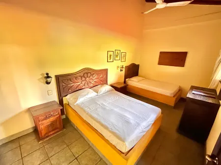 Hotel Rancho Escondito