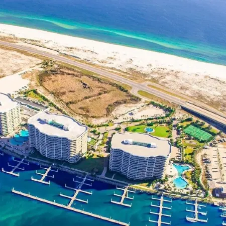 Gorgeous Lush 2 Bedroom Condo with Amazing Views and Endless Amenities