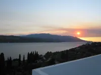 Scorpios Hotel & Suites - Ocean View