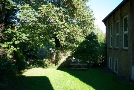 Flensbed Hotel & Hostel