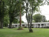 Ray Lyn Motel Hotels in Kootenay Boundary