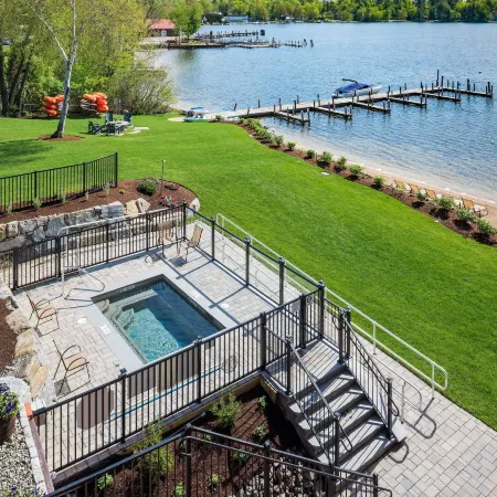 Center Harbor Inn