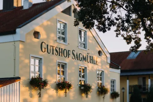 Gutshof Sagmühle Hotels in Bad Birnbach