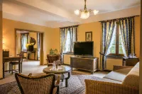 Hotel-Restaurant le Cigalon Hotels in 