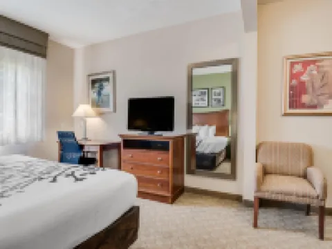 Sleep Inn & Suites Hotels in Straban Township