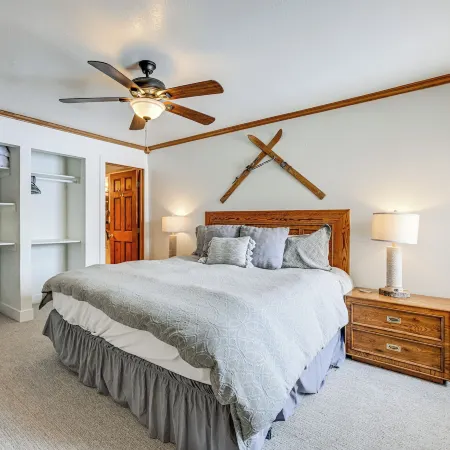 Brian Head Condo w/ Pool Access - Steps to Resort!