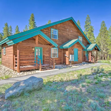 6 Mi to Turquoise Lake: Retreat w/ Covered Deck!