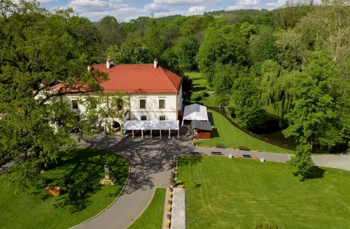Zamek Dubiecko Hotel a Dubiecko