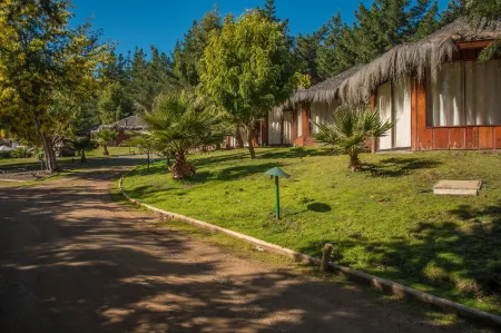 Pao Pao Lodge Algarrobo Отели в г. Мирасоль