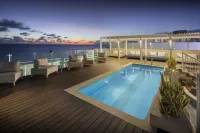 O2 Beach Club & Spa All Inclusive by Ocean Hotels - Pools