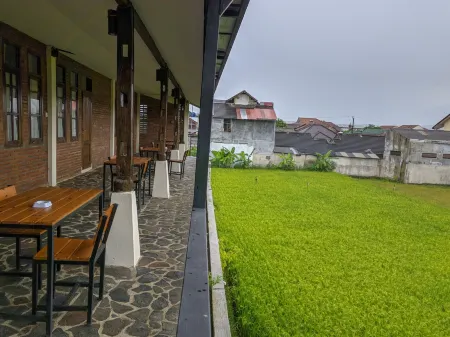 Griya Jagadhaya Отели в г. Bantul Regency