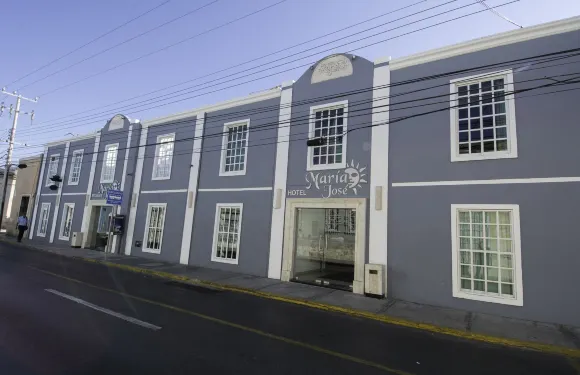 瑪麗亞何塞酒店