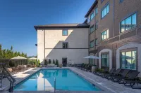 Village Hotel on Biltmore Estate - Pools