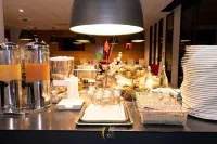 Tulip Inn Sainte Clotilde la Reunion - breakfast