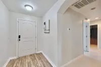 Brooksville Retreat! 3 Bed, 2 Bath!