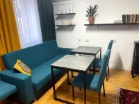 Family Guest House & Hostel - Hostels