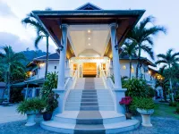 سيرينيتي ليك سايد ريزورت Hotels near الطائر هانومان