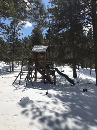 Spacious family home just waiting for you & yours to begin your next adventures