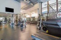 Sandman Hotel Vancouver Downtown - Gym