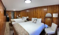 Hillside Hotels in Luray