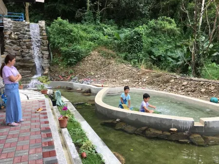 Puli View Waterfall Resort B&B Отели в г. Наньтоу