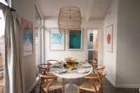 هاميلتوناي آند يي باي أفانتستاي مودرن 6 بد دو اي/- سبا آند روف توب با.يو